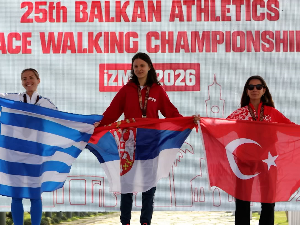 Млада атлетичарка Атлетског клуба "Пирот" Мина Станковић прва на Балкану у спортском ходању