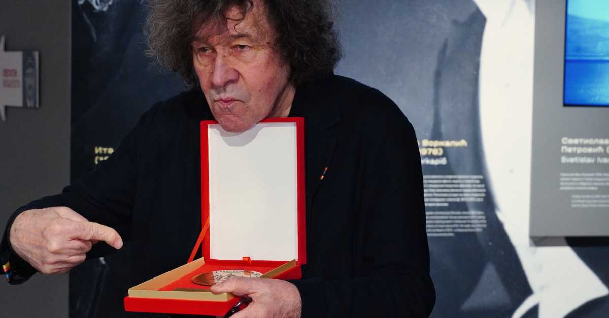 Златни печат Кинотеке уручен ирском глумцу Стивену Реју