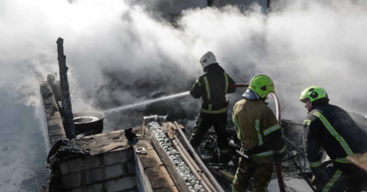 Напад на руску фабрику авиона; Кремљ: Стармер стварно није Черчил, а ни Макрон де Гол