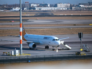 Штрајк паралисао аеродром у Берлину – обустављен ваздушни саобраћај, 