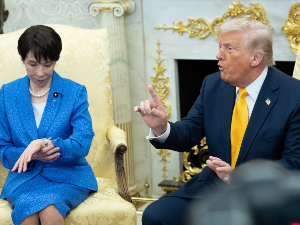 Трамп током посете јапанске премијерке: Зашто ми нисте рекли да ћете напасти Перл Харбор?