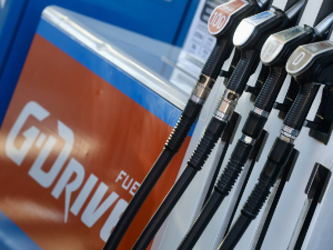 Расту цене горива у Европи, у Словенији нема дизела - у Србији довољно свих  дериватима