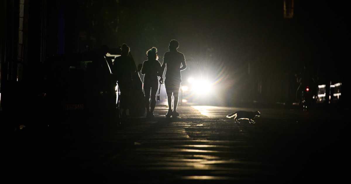 Нови колапс енергетског система на Куби – цело острво поново без струје