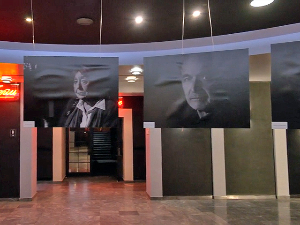 „Ко сам кад нисам ја“ – лица глумаца без улога пред објективом Уроша Гајића