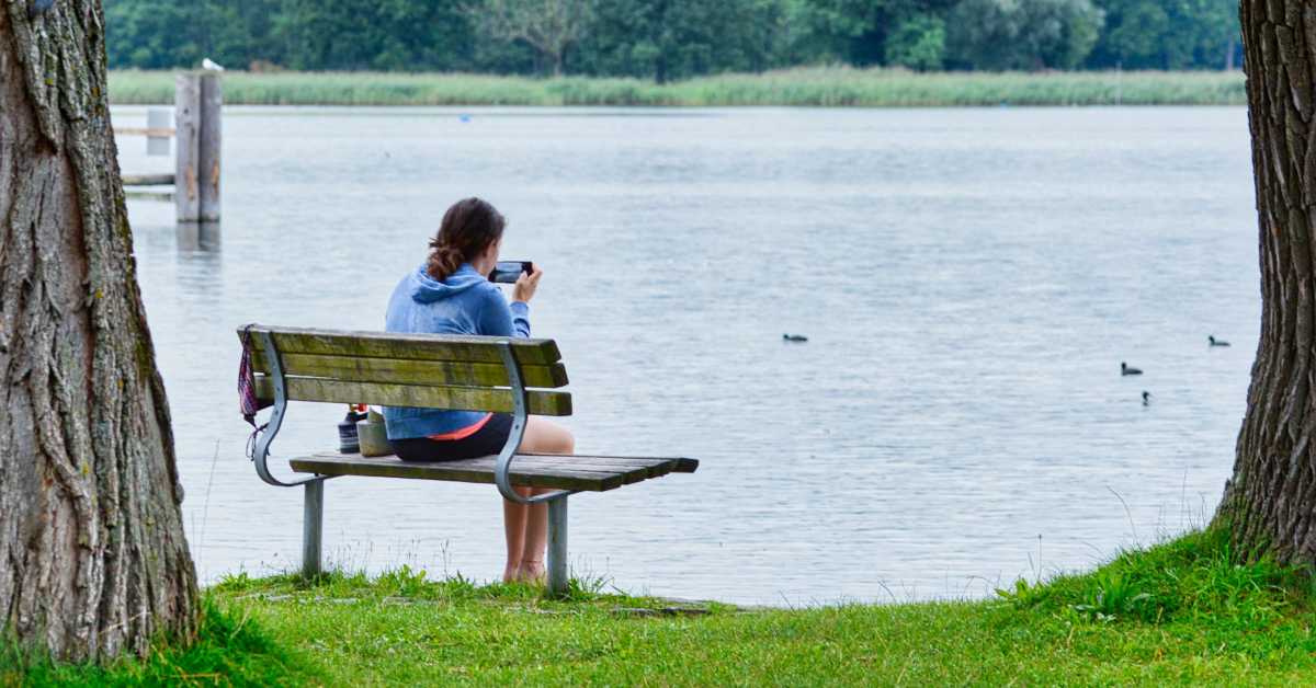 Седење, али ментално активно, може да смањи ризик од деменције