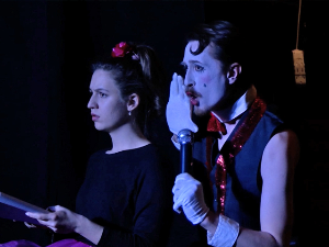 „Упутство за употребу глумице“ вратило публику позоришту – сцена „Маска“ поново у центру Шапца