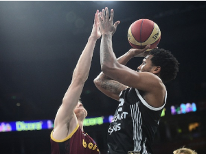 Партизан пред "вечити дерби" до првог места АБА лиге