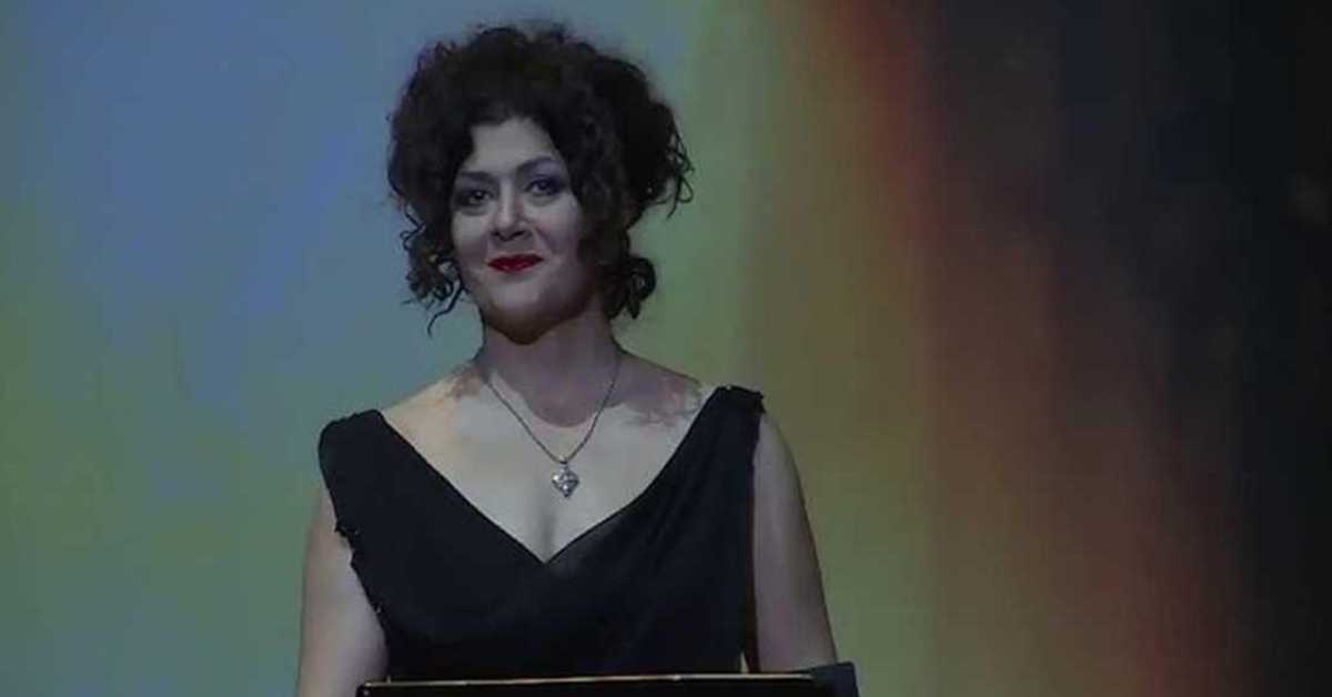 Дивна Љубојевић и Мелоди: Источник