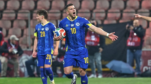 Из Зенице на Светско првенство – Босна слави после пенала, Италија трећи пут заредом без Мундијала