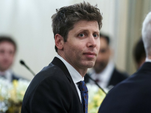 После Пентагона – и НАТО, Сем Алтман жели да ChatGPT чешља и поверљиве мреже Северноатлантског савеза