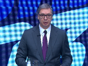 Председник Вучић представља националну стратегију 