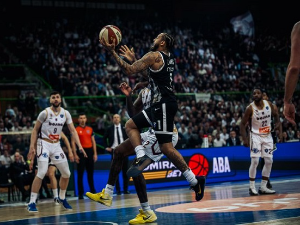 Бос(н)а по трњу - Партизанов лакши тренинг у Сарајеву