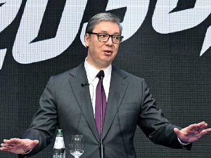 Вучић за Зидојче цајтунг: Србија озбиљно жели да се придружи ЕУ, нисмо ничије марионете