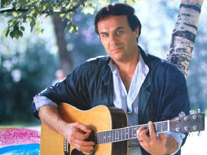 Портрет – Мики Јевремовић