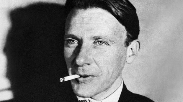 Драмски програм: Михаил Булгаков: Кобна јаја