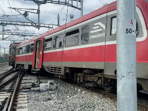 Воз искочио из шина код Суботице, за Сегедин возом само од Палића