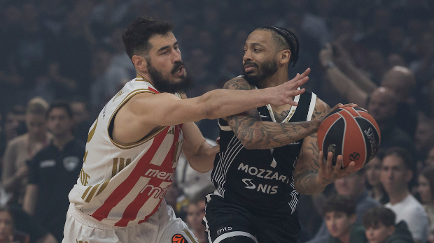 Партизанова намера успела, Звезди покварени планови