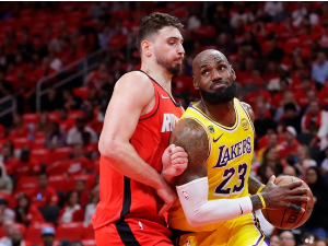 Лејкерси надомак друге рунде и 