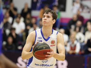 Српски кошаркаш Александар Војиновић потписао уговор са Мегом