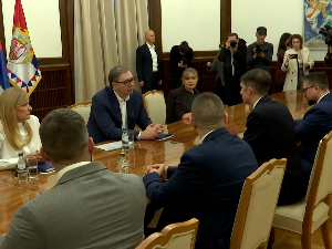 Вучић почео консултације са представницима странака, данас са ПС, СВМ и СПП