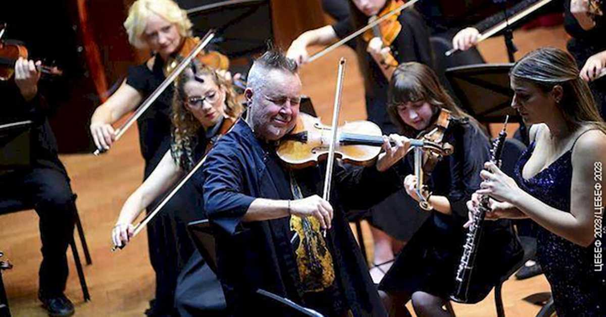 Концерт Најџела Кенедија, 1. део