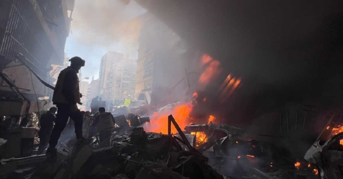 Израел наставља операције у Либану; Иран тврди да је затворио Ормуски мореуз, Вашингтон негира