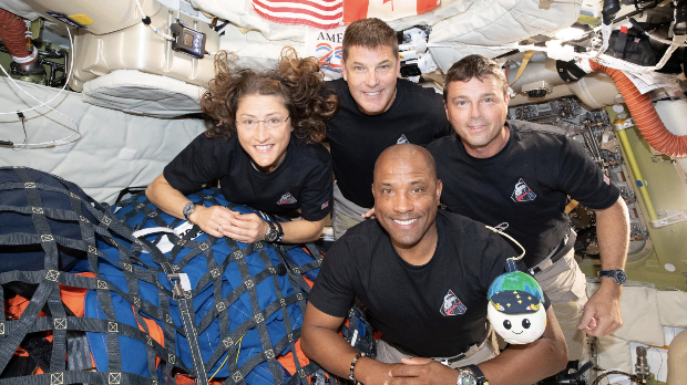 Артемис 2, дан 4 – које песме су на плејлисти за буђење астронаута