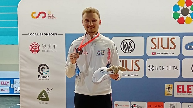 Стрелац Алекса Ракоњац вицешампион на Светском купу у Гранади