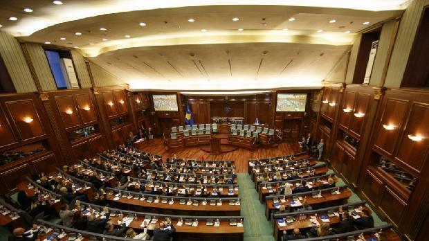 Трка за приштински парламент: козметичке промене или излаз из дубоке кризе на КиМ