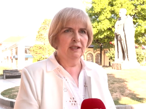 Професорка Ваљевске гимназије жели на суду да докаже да је рак добила због бомбардовања 1999. 