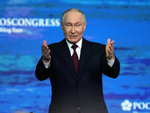 Путин: Не видим сврху састанка са Зеленским, писмо садржи непристојне елементе