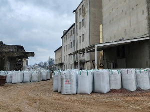 Лика затрпана отпадом из ЕУ, 