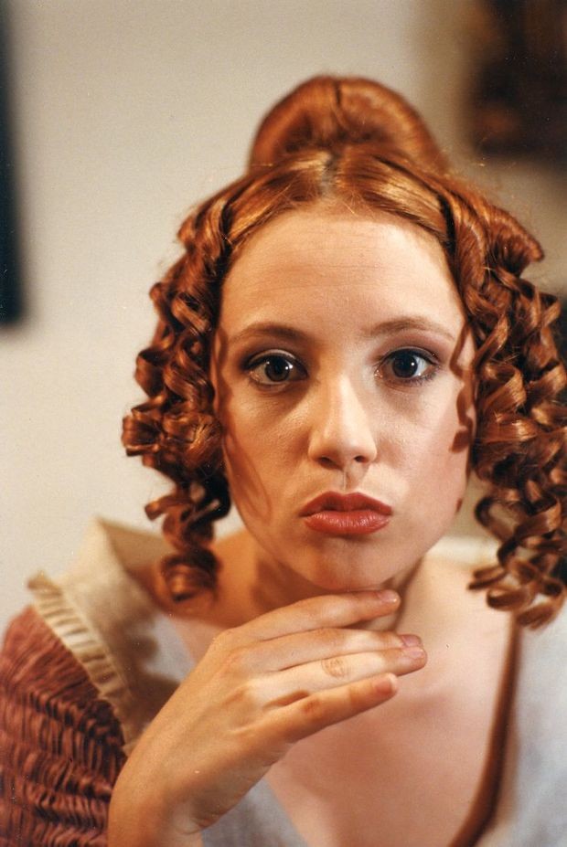 Кир Јања, Паулина Манов