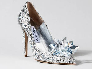 Пепељугина ципелица у машти чувених дизајнера