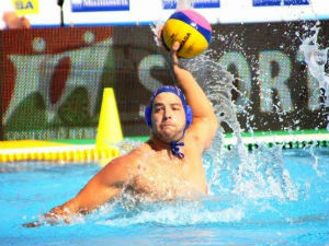 "Делфини" рутински против Немаца