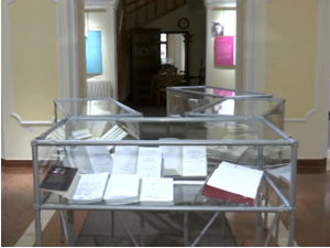 Изложба "Рукопис, време, траг" у шабачкој библиотеци