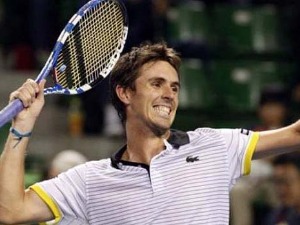 Тенисери свашта раде док су у карантину у Мелбурну, Француз је померио границе