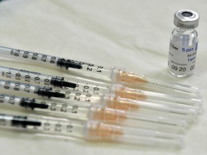 Почели разговори о производњи руске вакцине у Србији