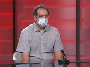 Др Срђа Јанковић: Вакцинација неће преко ноћи зауставити епидемију