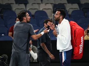 Тако то раде Италијани – тениски, па вербални окршај Фоњинија и Каруза