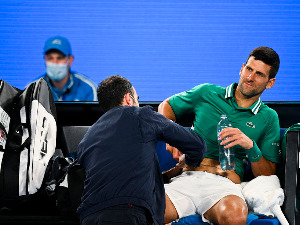 Новак: Сигуран сам да сам покидао мишић, не знам да ли ћу поново изаћи на терен