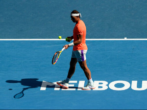 Надал се мучи и побеђује, Медведев и Рубљов у руском четврфиналу