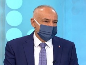 Радојичић објашњава зашто је прерано за попуштање мера