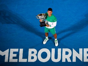 Ђоковић: Хвала овом терену, наша љубав се наставља