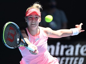 Нaпрeдaк Нинe Стojaнoвић и Oлгe Дaнилoвић, Бaрти чувa врх