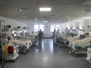 Др Саздановић за РТС: Бојим се да идемо ка сценарију из новембра и децембра