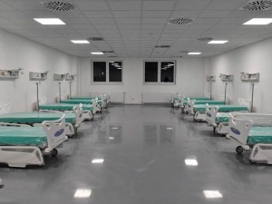 Вучић најавио могућност изградње још једне ковид болнице код Новог Сада