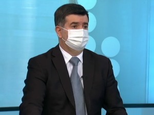 Ђерлек: Огроман притисак на ковид систем, у Београду готово да нема слободних кревета