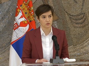 У наредних пет дана режим као протеклог викенда, не ради ништа осим прехрамбених продавница, апотека и пумпи