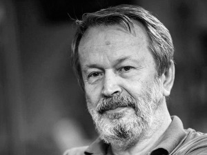 Дисова награда антологичару, песнику и преводиоцу Стевану Тонтићу